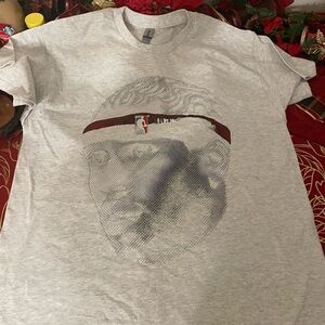 NBA- Alan Iverson-Gray Graphic Men's T-Shirt